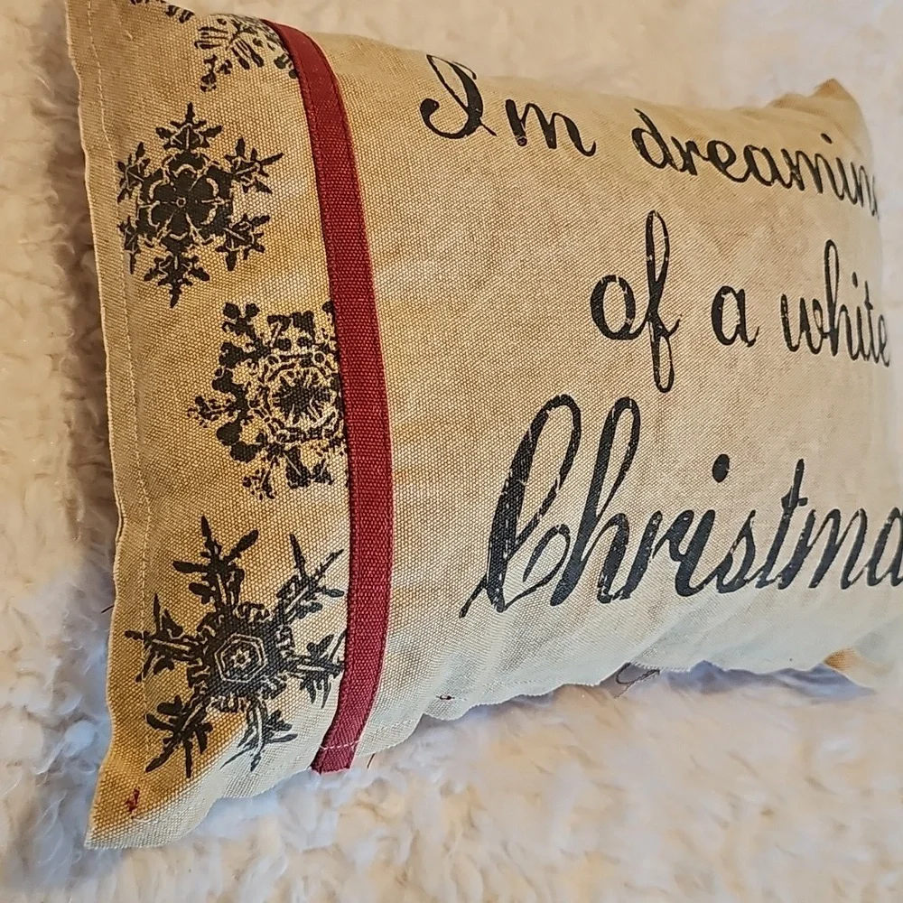 I'm Dreaming Of A White Christmas Throw Pillow